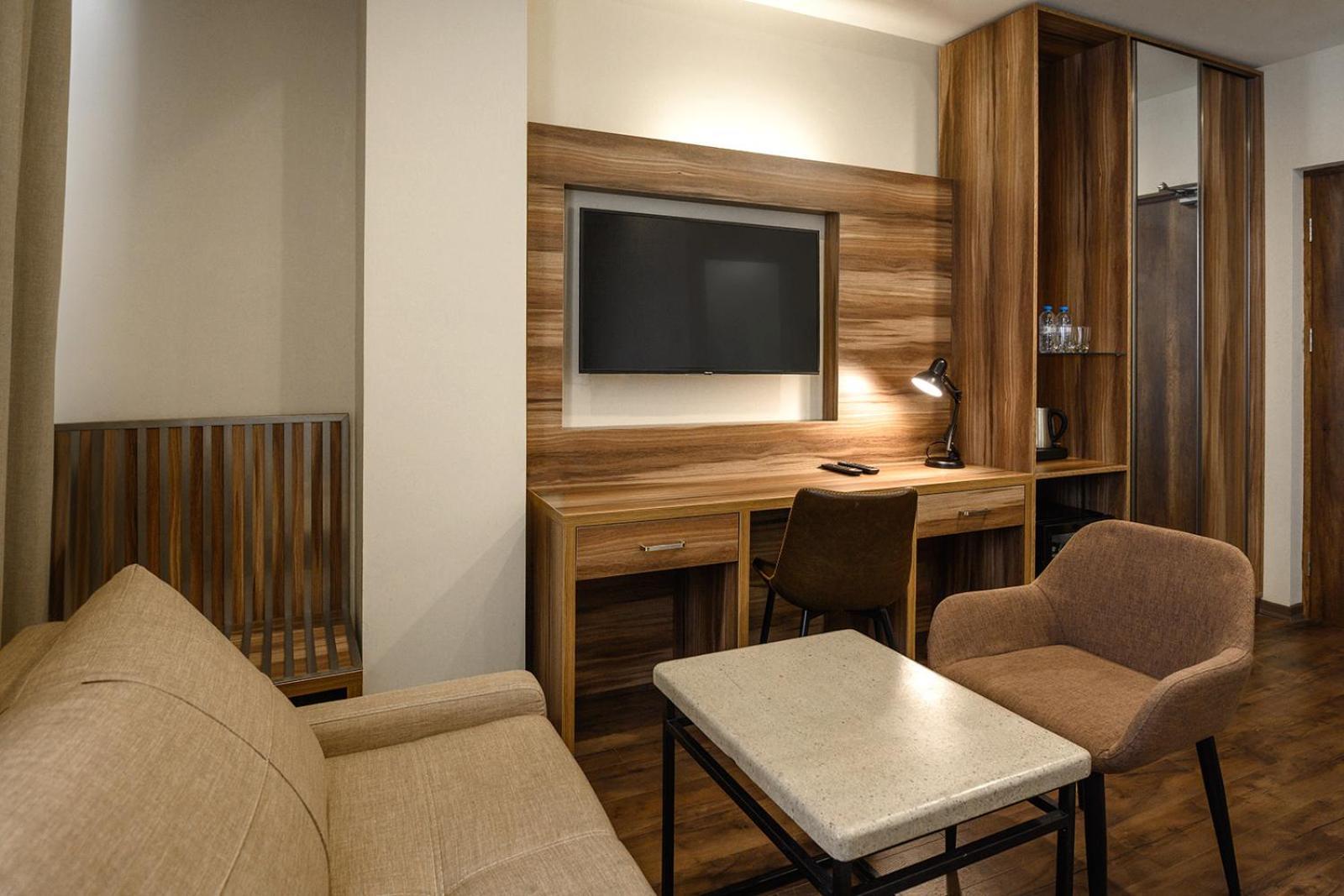Nacho Hotel Jerevan Buitenkant foto